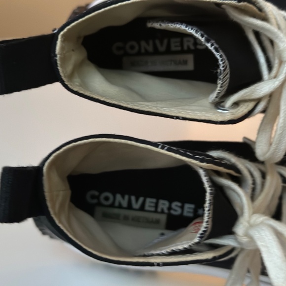 Converse Run Star Hike Hi Black Platform Sneakers - Picture 16 of 16